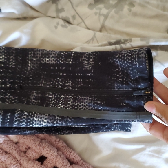 Nike leggings with zipper - Picture 3 of 10